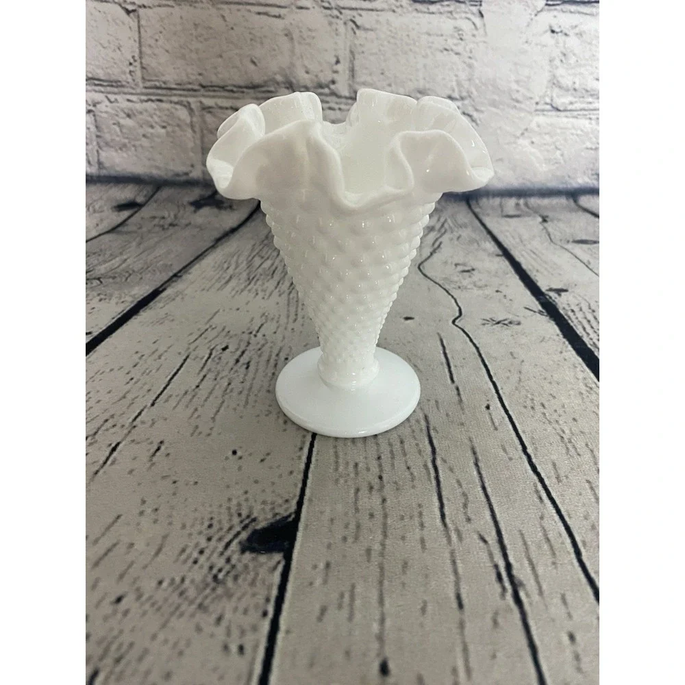Vintage Fenton Milk Glass Fluted Hobnail Trumpet Vase 4